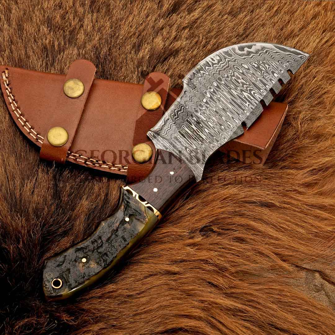 Expedition Emissary: Handmade Damascus Steel Hunting Tracker Knife With Ram Horn & Rosewood Handle