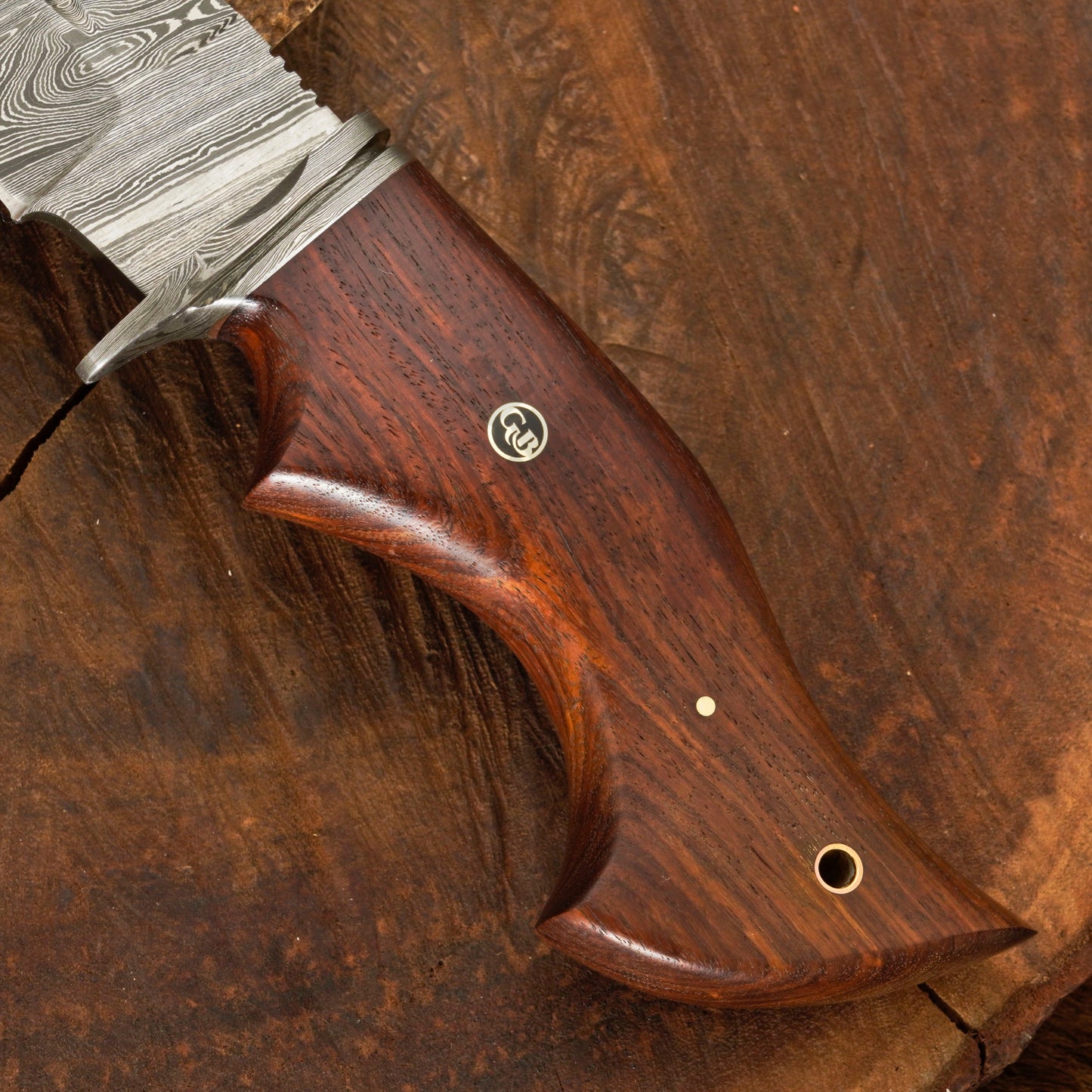 Outlander Edge – 10.5" Hand Forged Damascus Hunting Knife with Leather Sheath