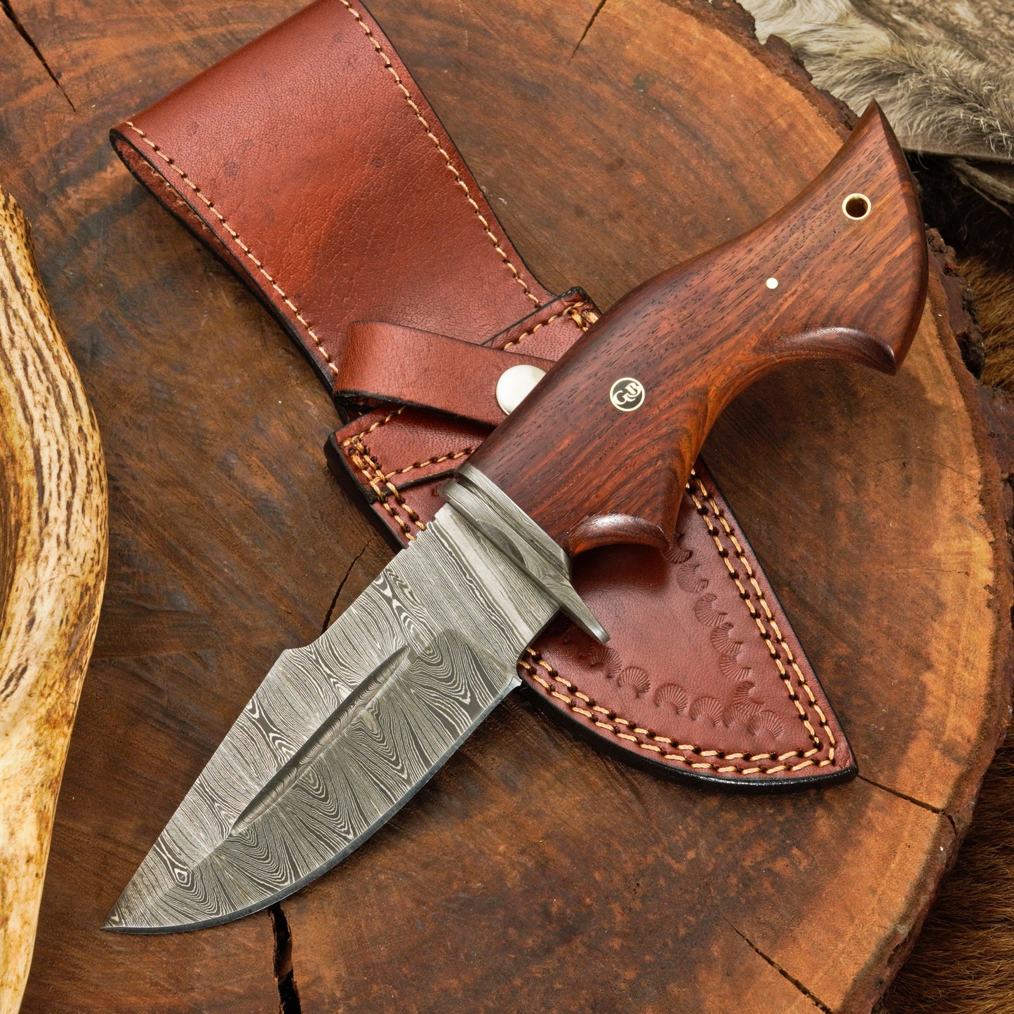 Outlander Edge – 10.5" Hand Forged Damascus Hunting Knife with Leather Sheath