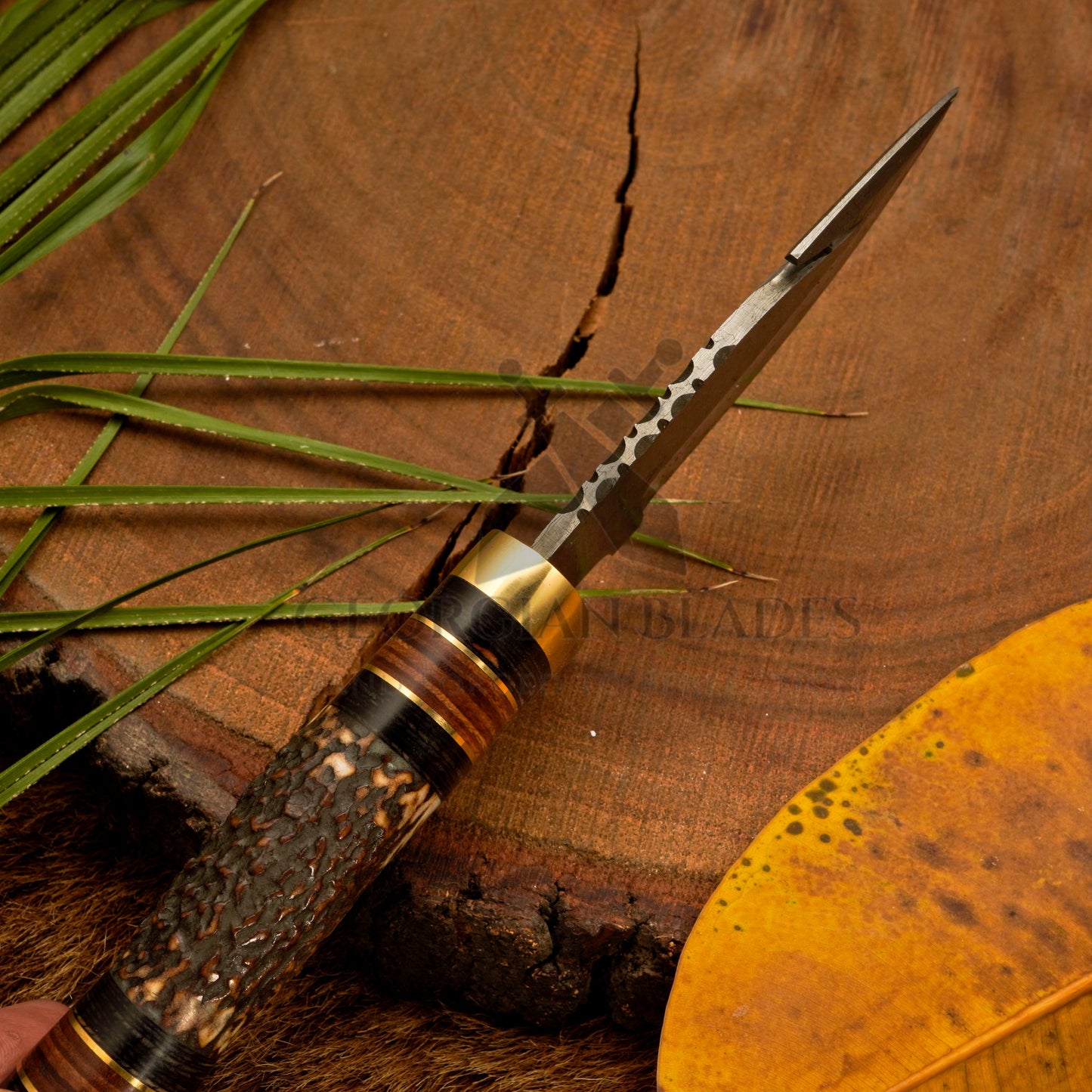 Wilderness Sentinel - 8.5 inch Hand Forged Damascus Hunting Knife